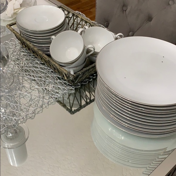 Fajilla de platos - Picture 1 of 3